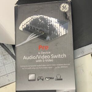 GE Pro 4-Device Audio/Video Switch with S-Video - Black